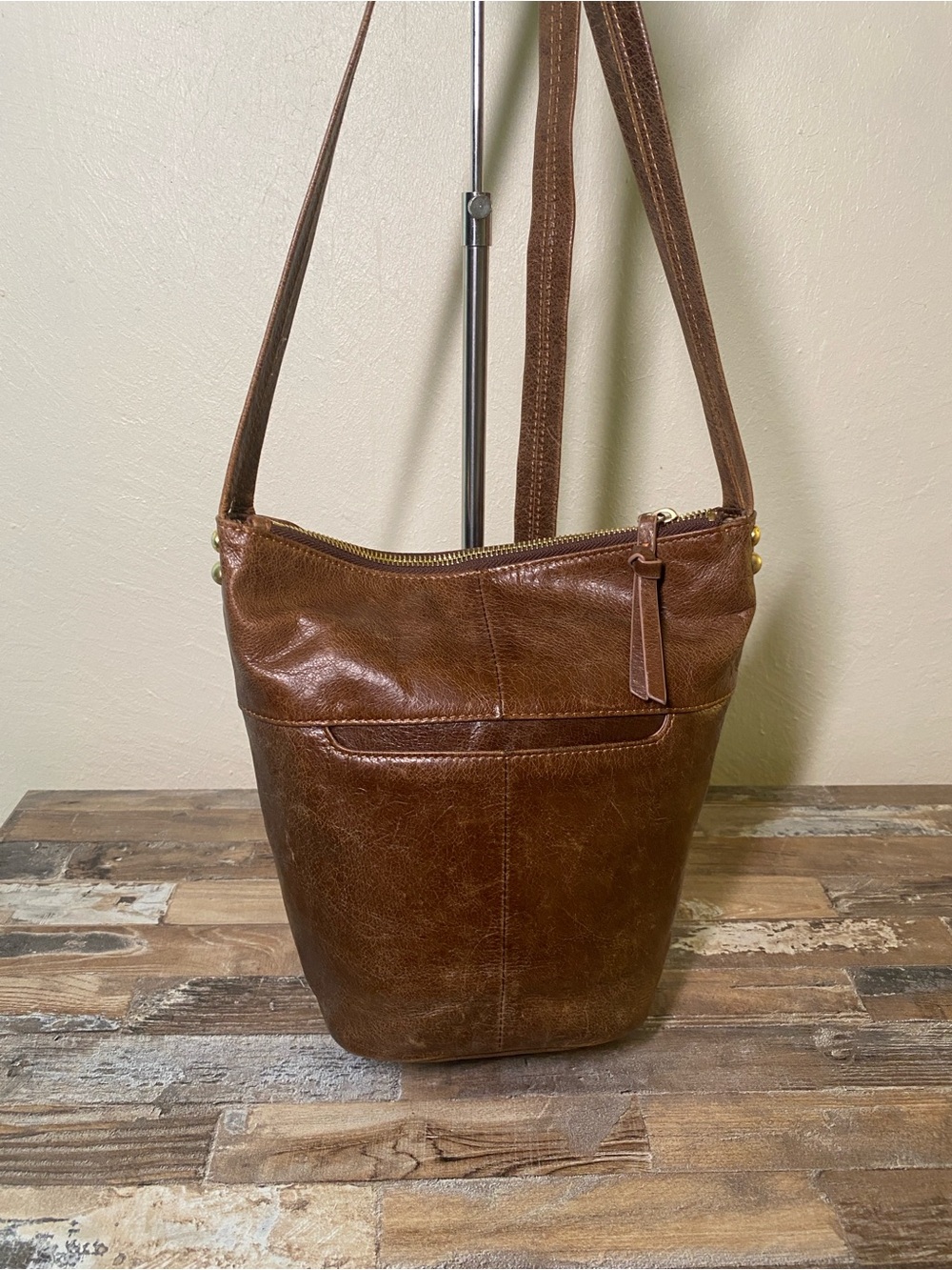 HOBO The Original Brown Leather Crossbody Bag - Picture 3 of 15